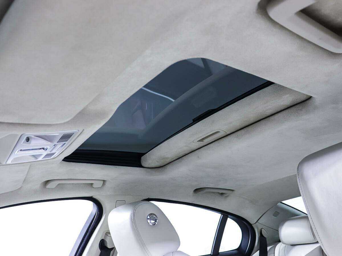 Jaguar XF, 2012 Фото №18