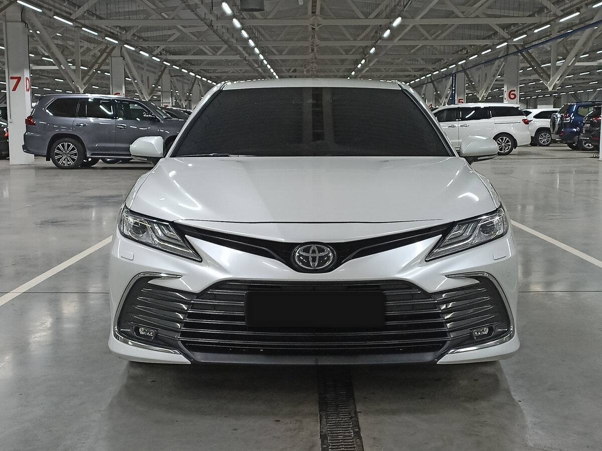 Toyota Camry, 2021 Фото №2