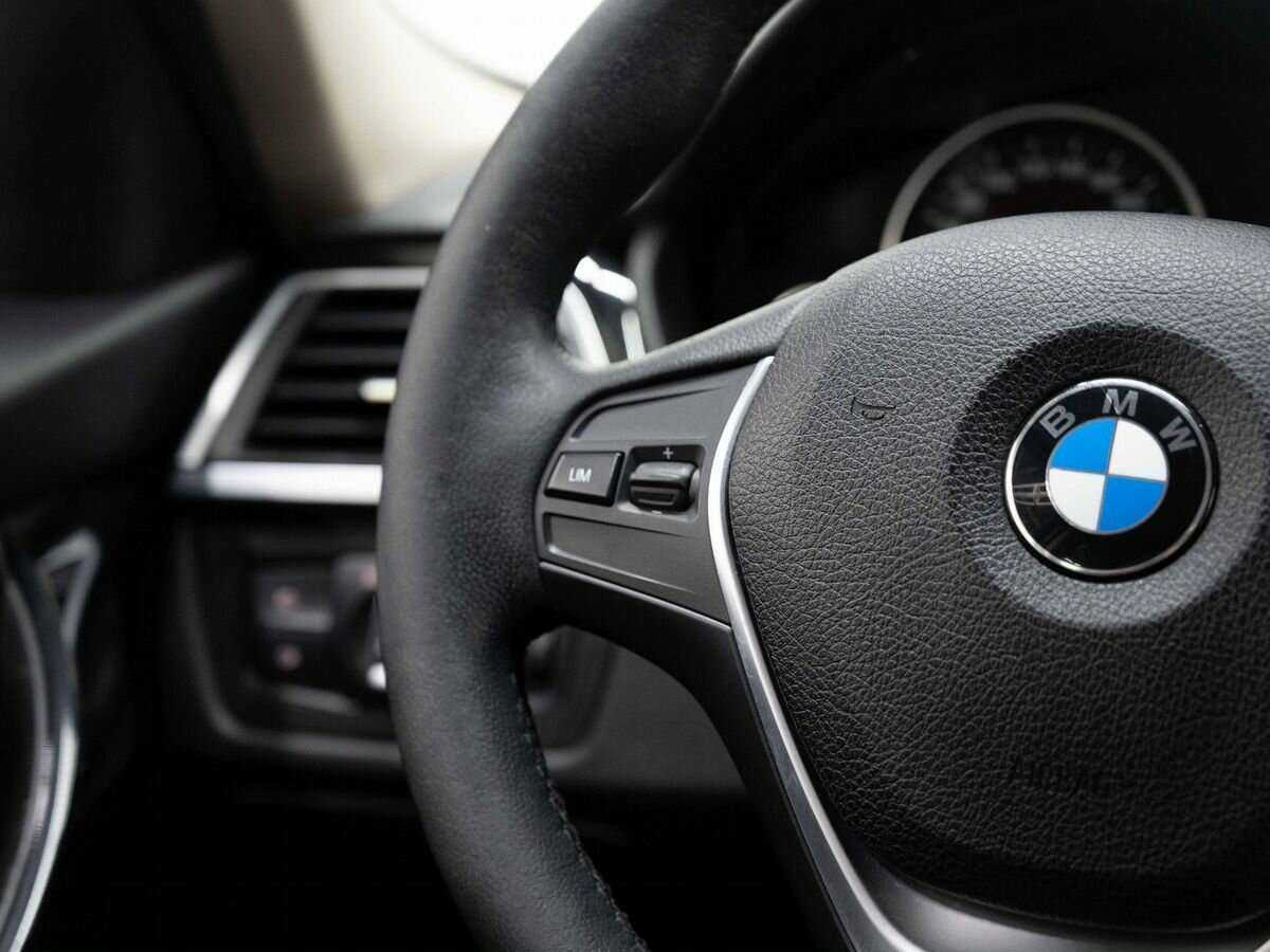 BMW 3 серии 320d xDrive, 2016 Фото №15