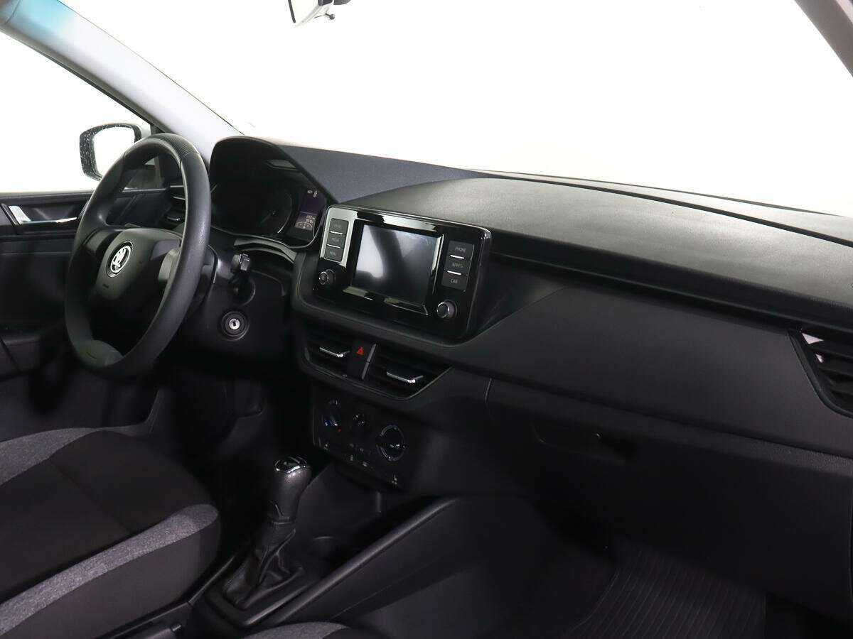 Skoda Rapid, 2021 Фото №8