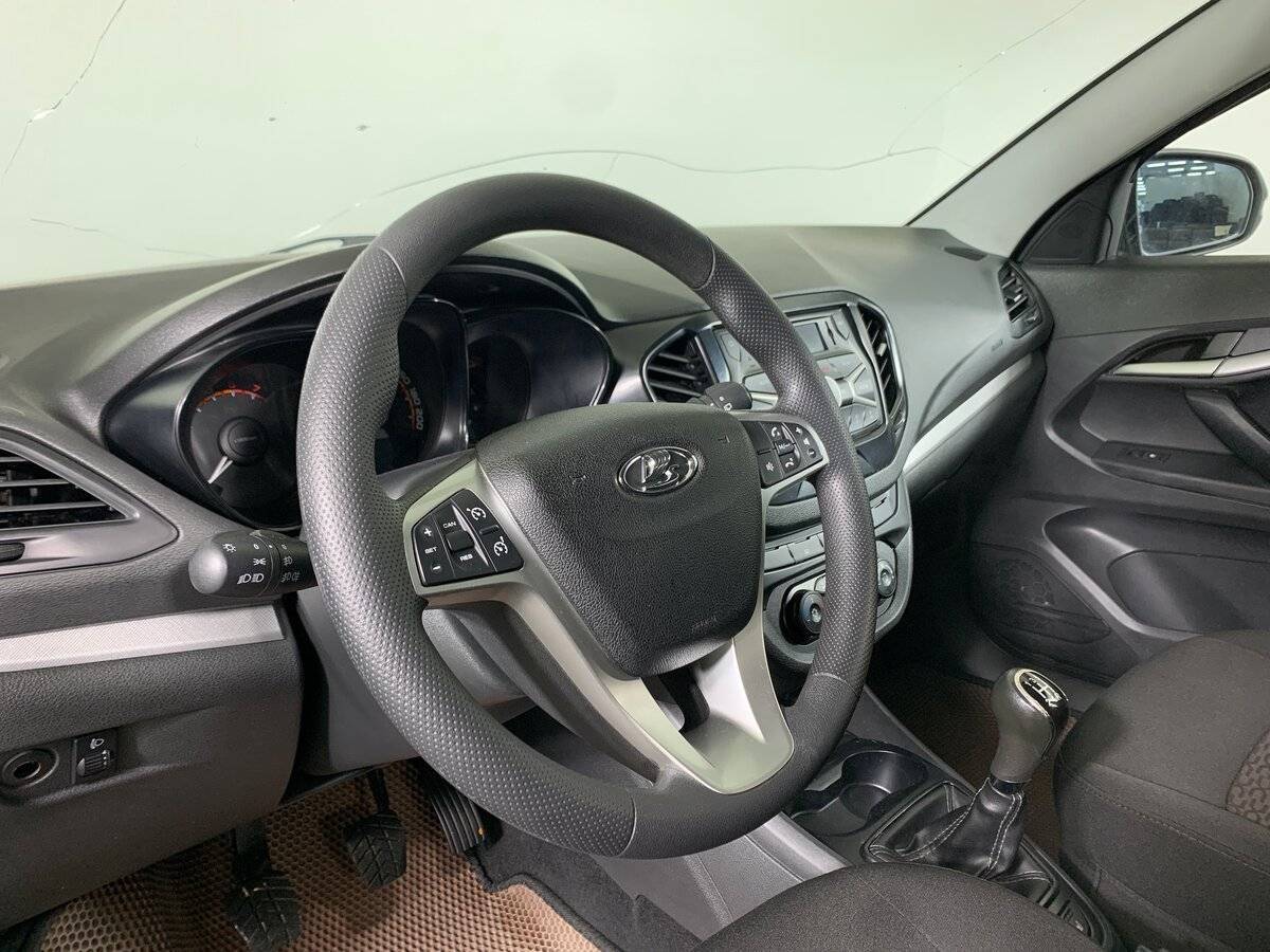 Lada (ВАЗ) Vesta SW, 2018 Фото №11