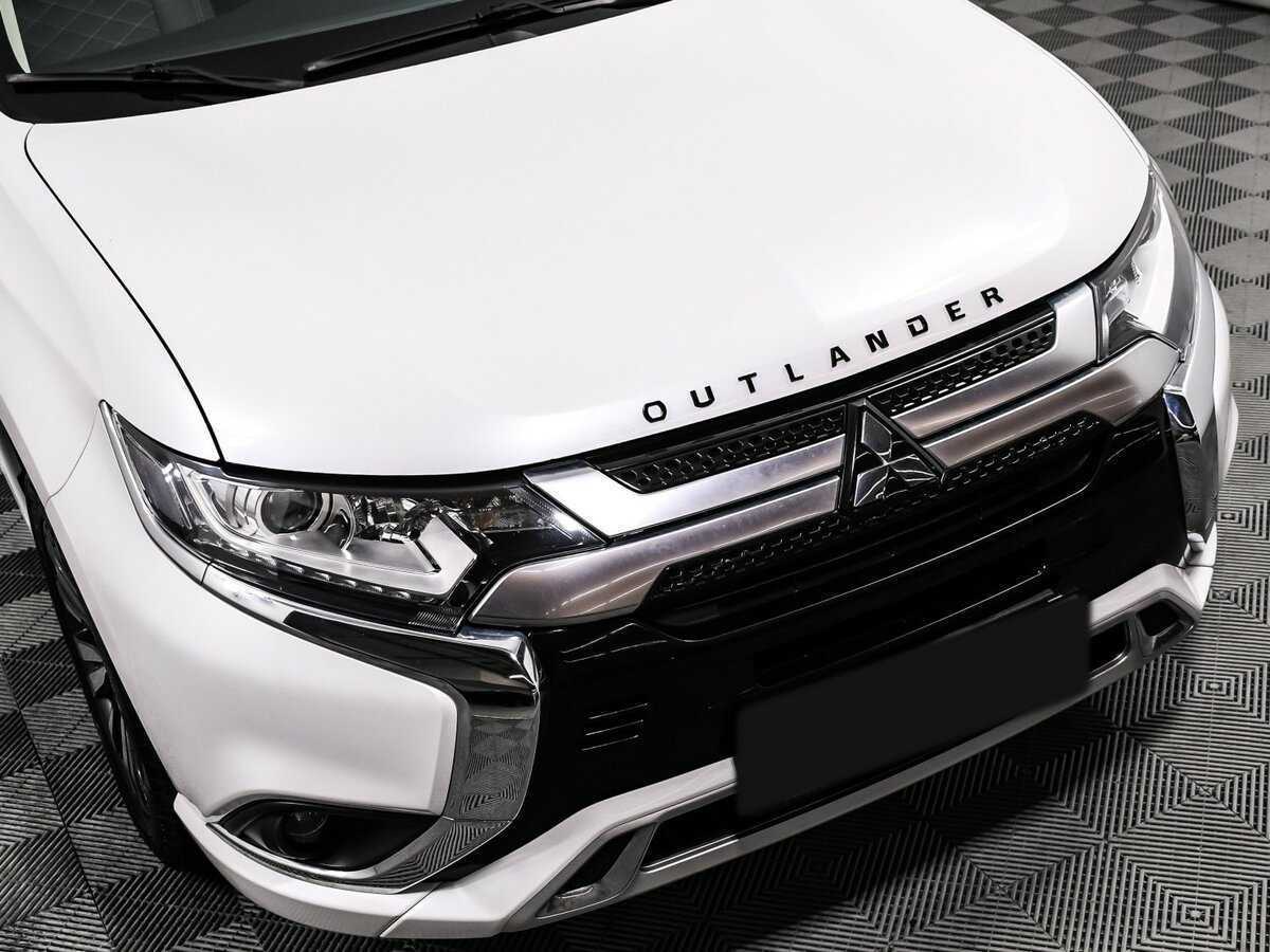 Mitsubishi Outlander, 2022 Фото №15
