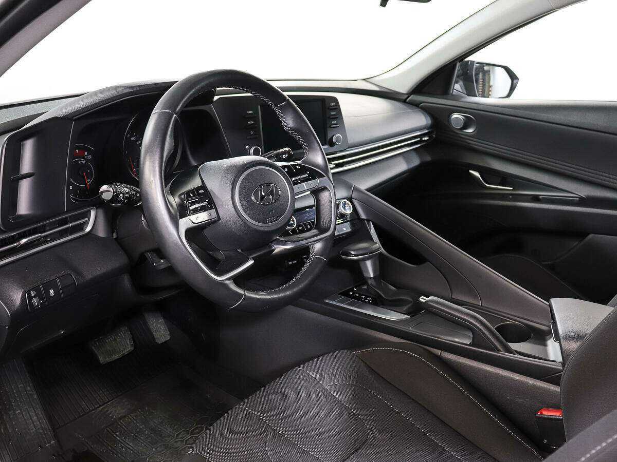 Hyundai Elantra, 2021 Фото №13