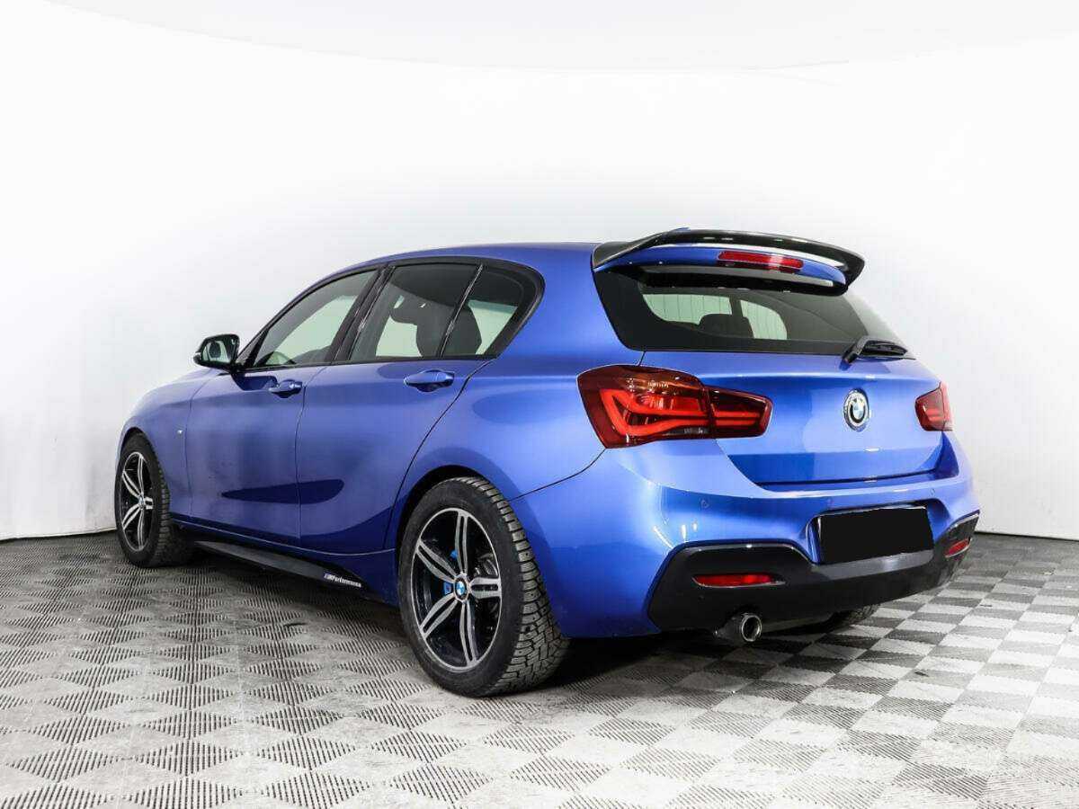 BMW 1 серии 118i, 2018 Фото №6