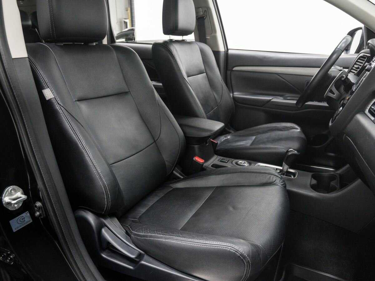 Mitsubishi Outlander, 2013 Фото №8