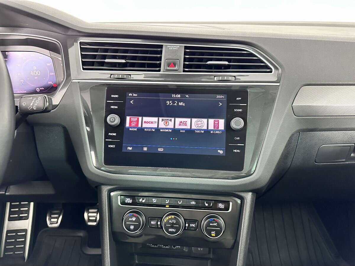 Volkswagen Tiguan, 2019 Фото №12