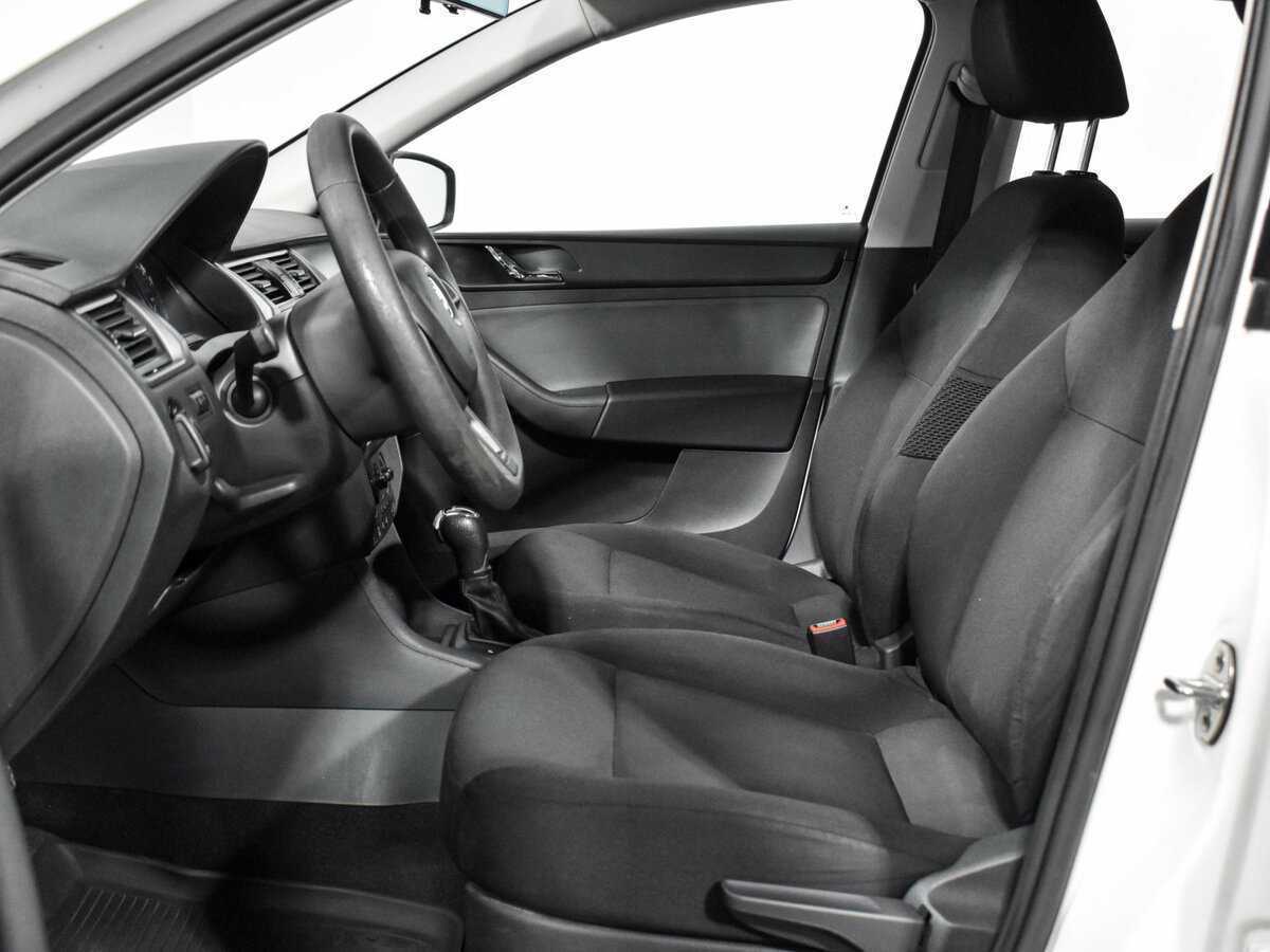 Skoda Rapid, 2017 Фото №9