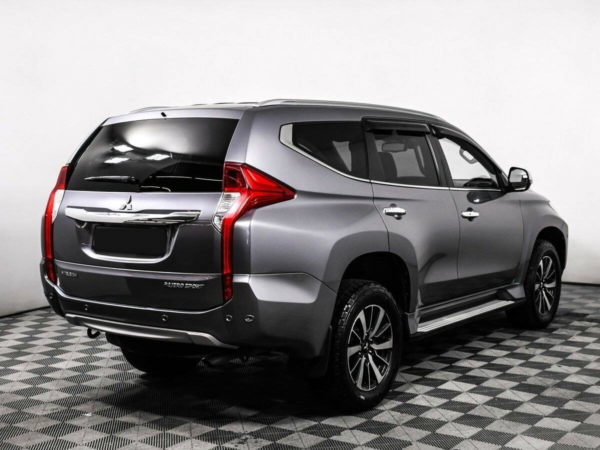 Mitsubishi Pajero Sport, 2017 Фото №5