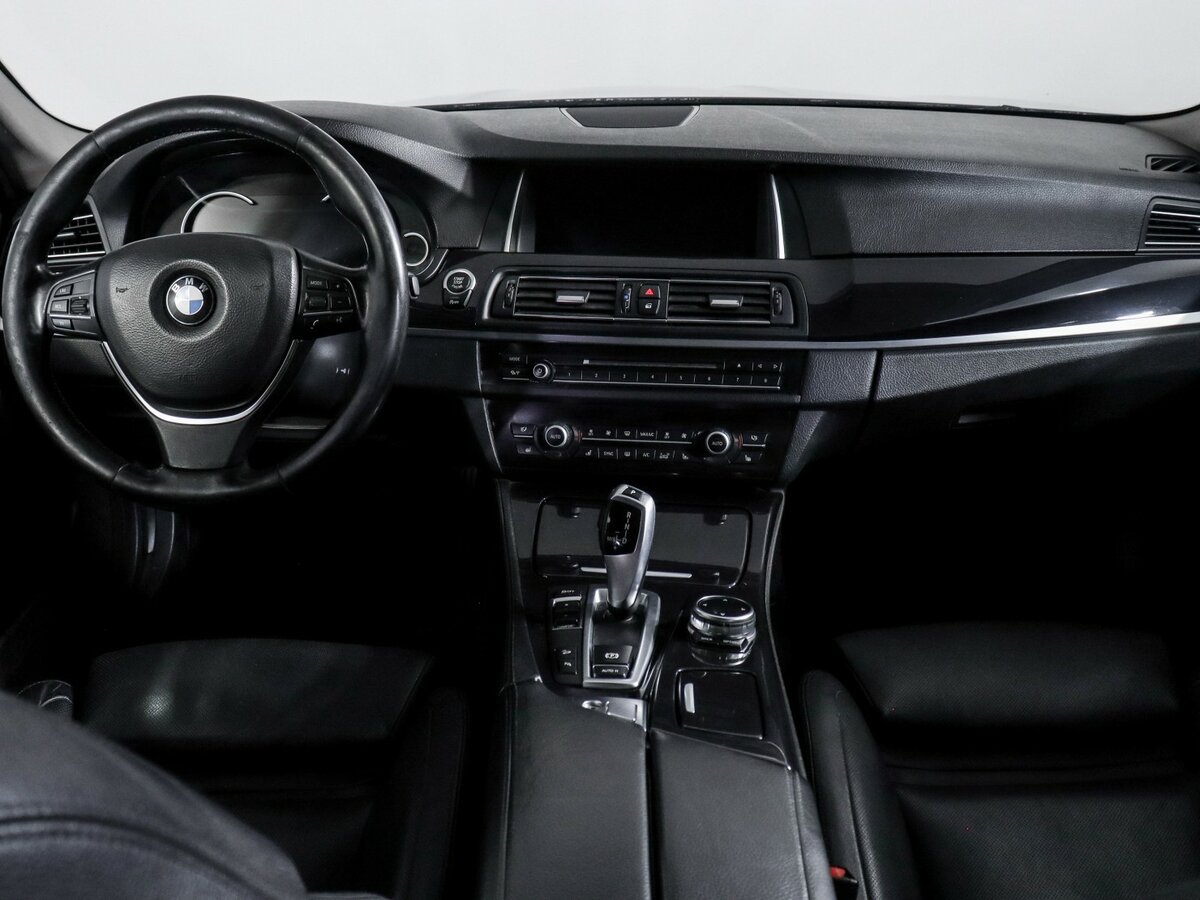 BMW 5 серии 528i xDrive VI (F10/F11/F07) Рестайлинг, 2014 Фото №7