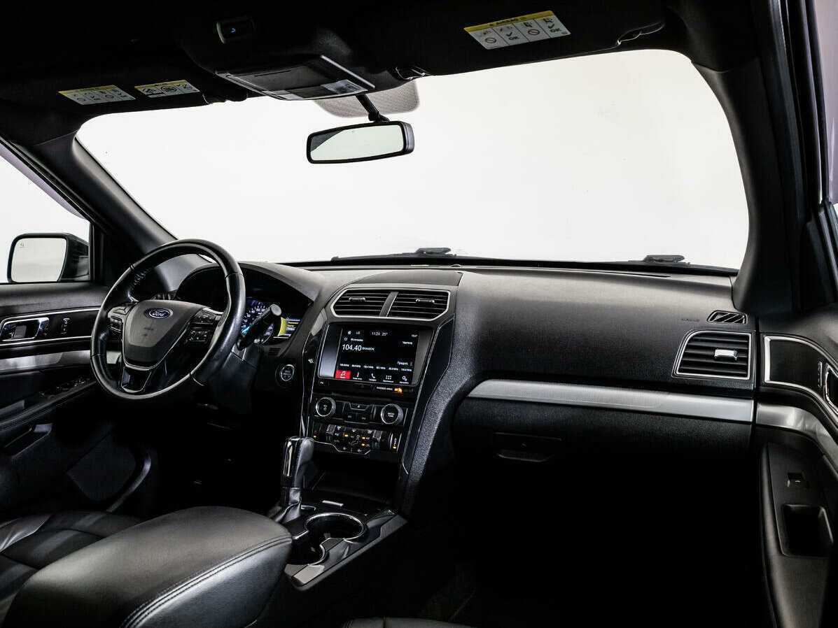 Ford Explorer, 2017 Фото №7