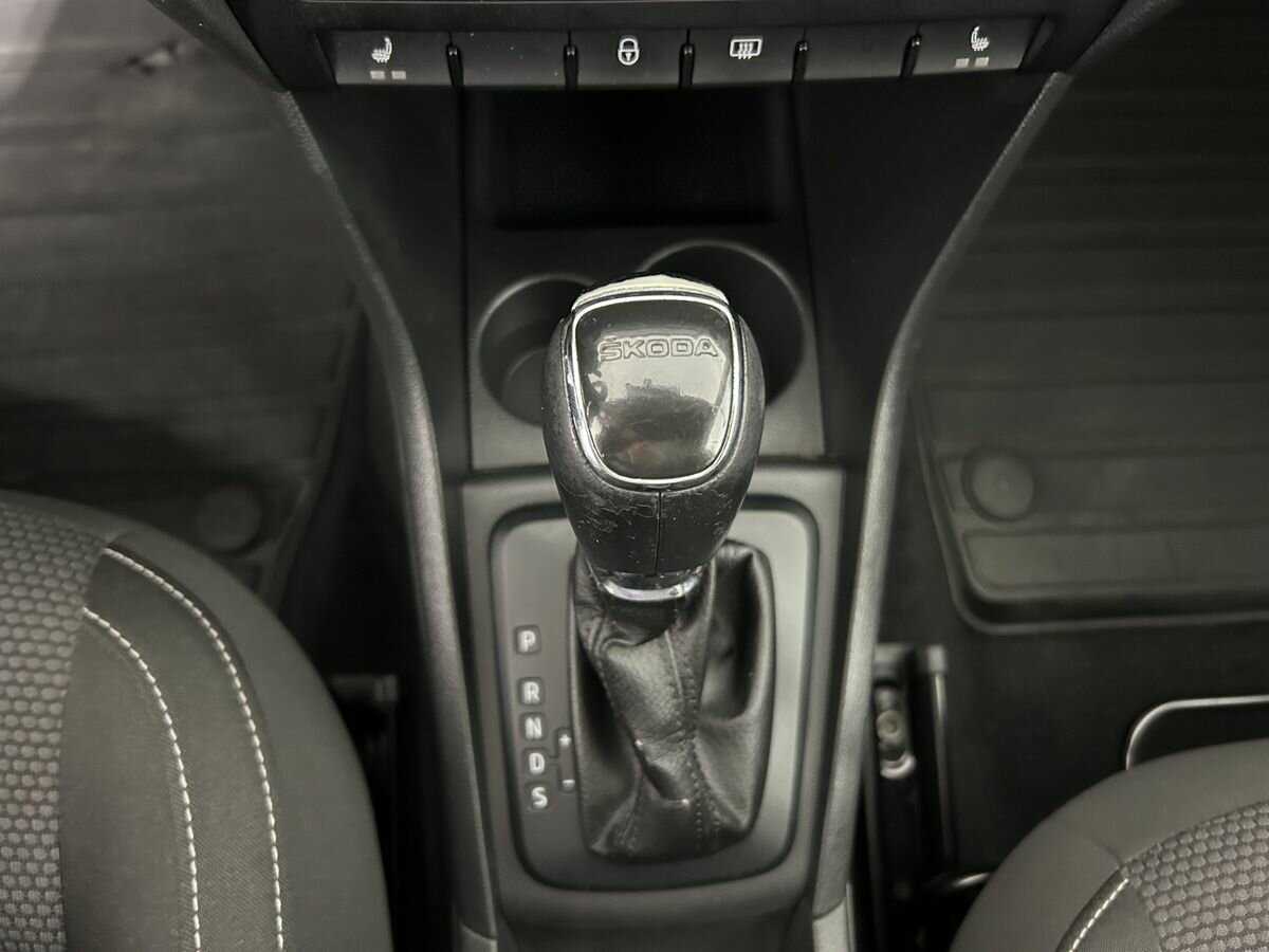 Skoda Rapid, 2014 Фото №13