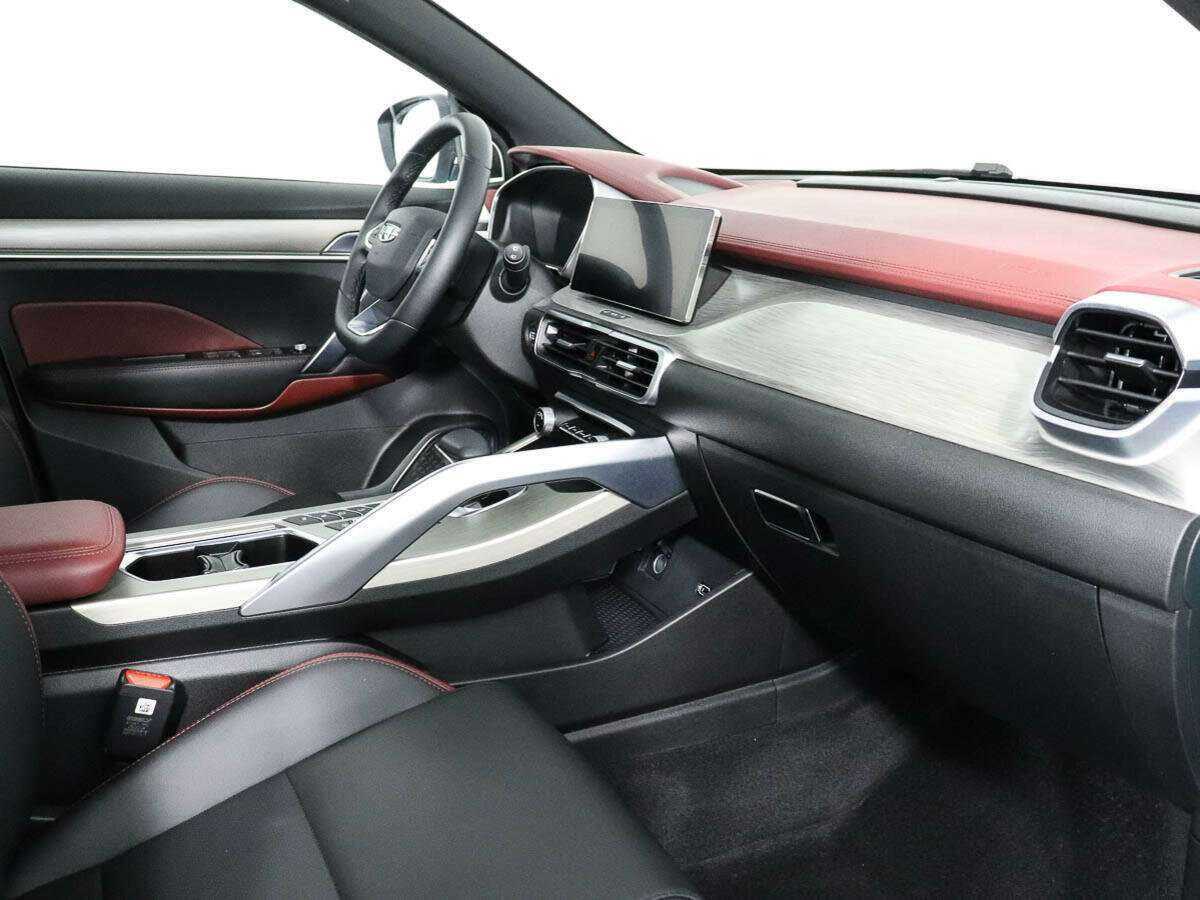 Geely Coolray, 2023 Фото №7