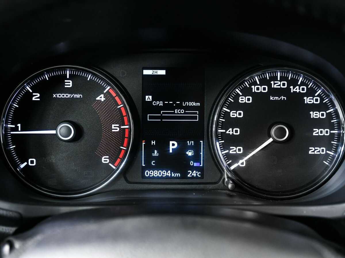 Mitsubishi Pajero Sport, 2018 Фото №10