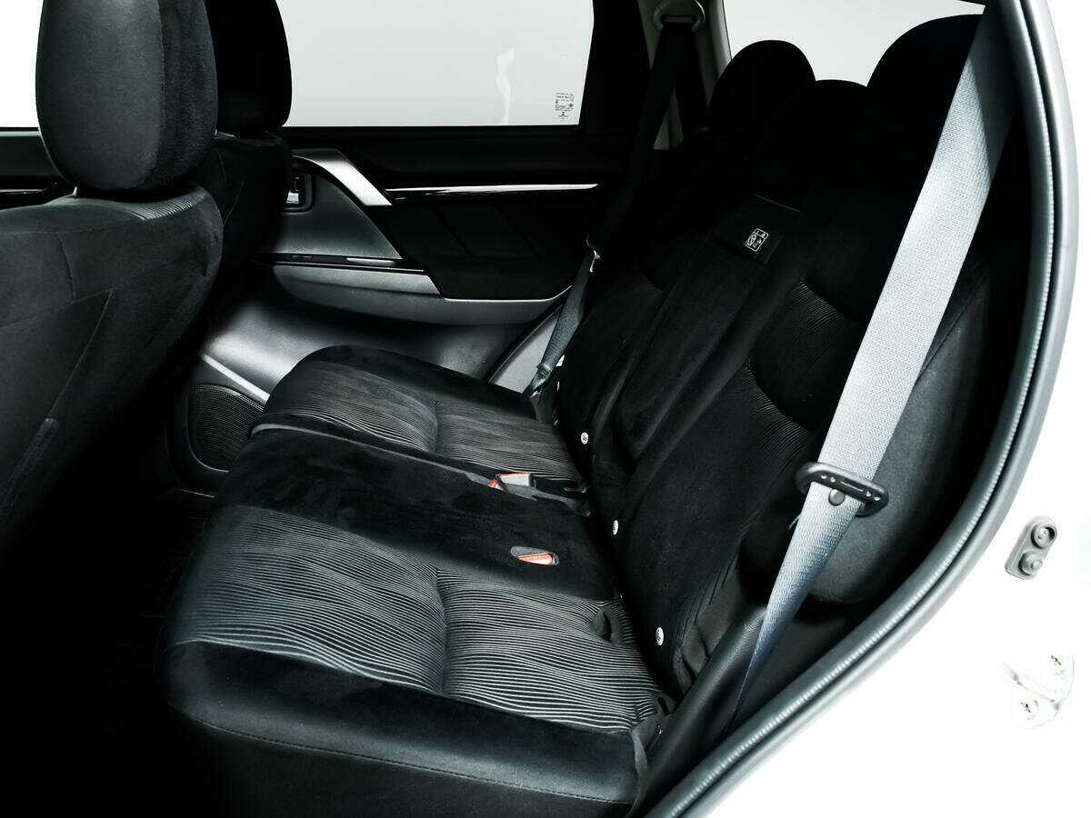 Mitsubishi Pajero Sport, 2019 Фото №12