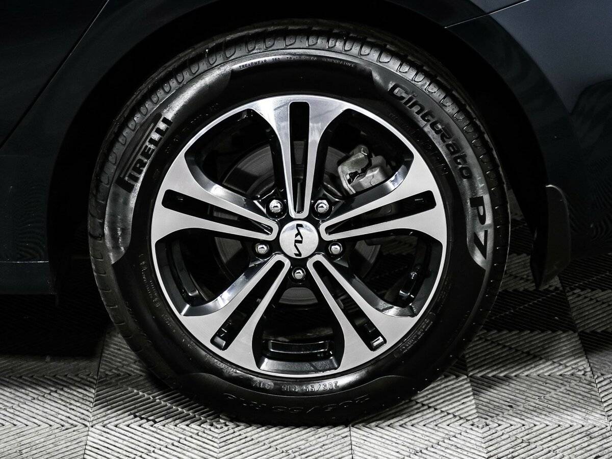 Kia Cerato, 2022 Фото №14