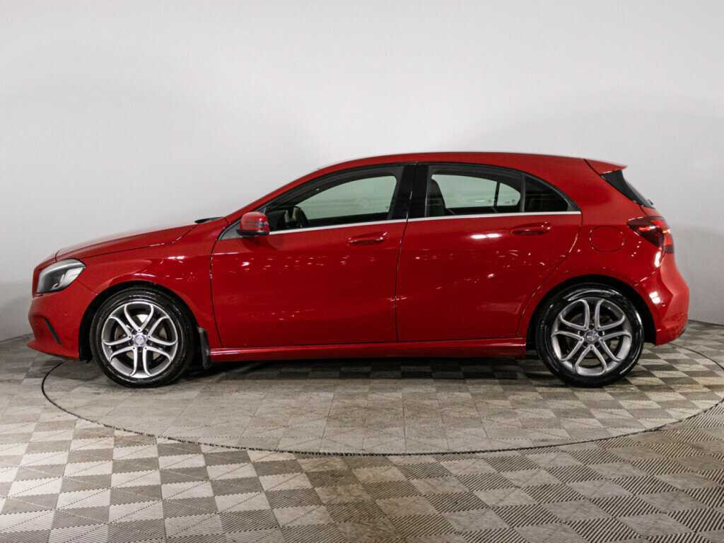 Mercedes-Benz A-Класс 180, 2016 Фото №8