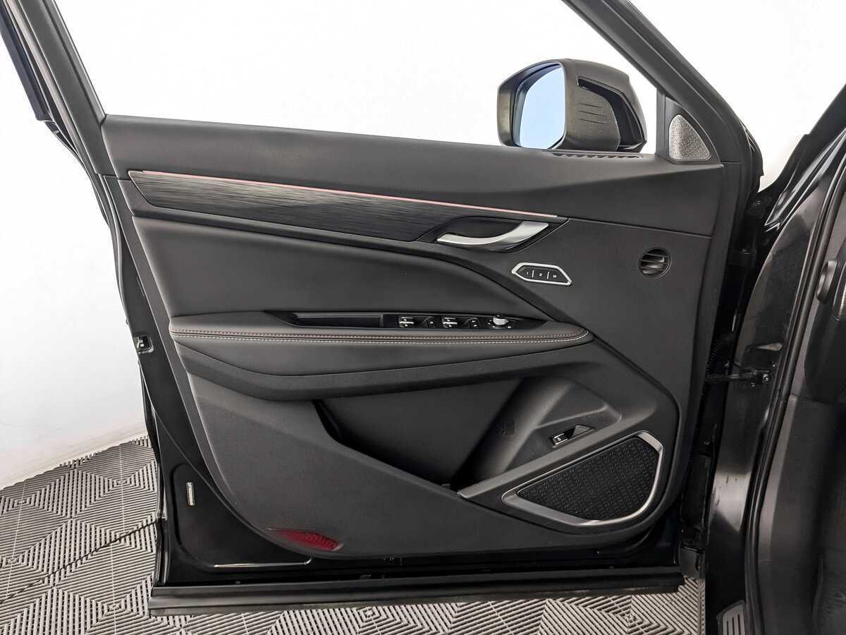 Geely Tugella, 2021 Фото №17