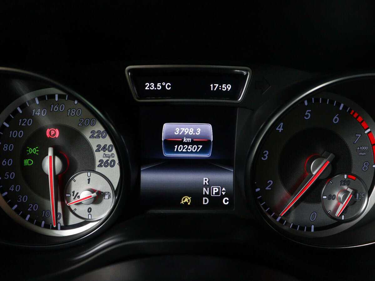 Mercedes-Benz CLA 200, 2016 Фото №8