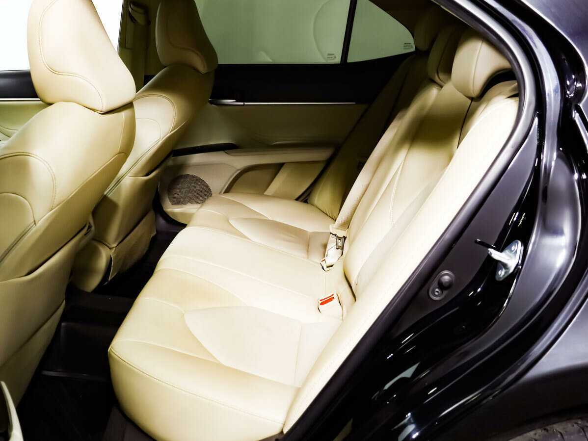 Toyota Camry, 2019 Фото №12