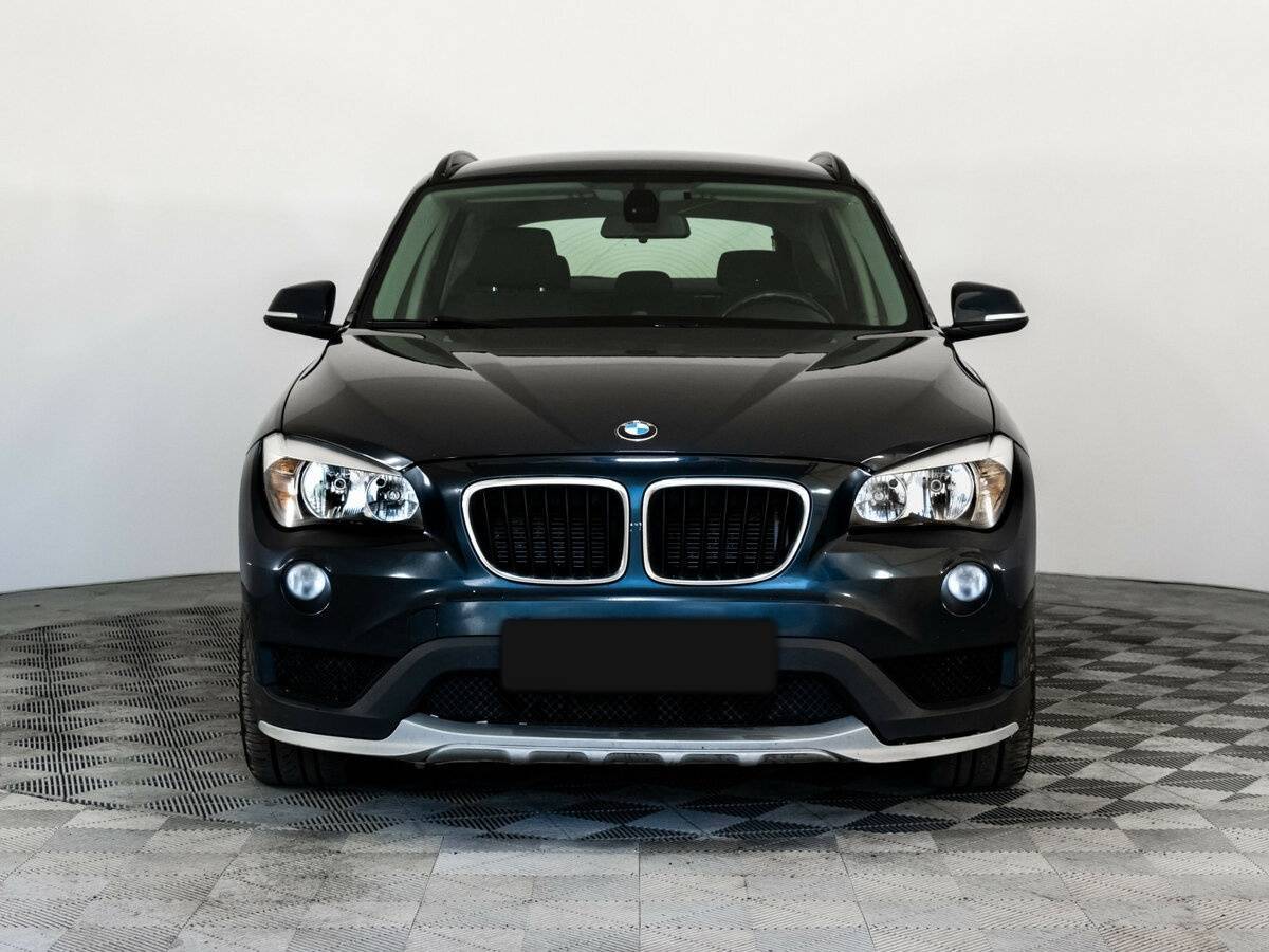 BMW X1 20i, 2014 Фото №2