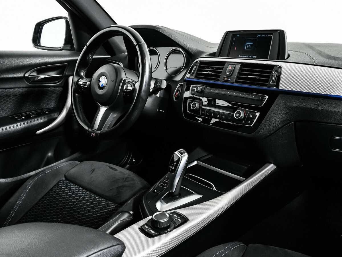 BMW 1 серии 118i, 2018 Фото №9