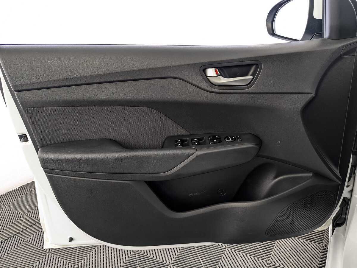 Hyundai Solaris, 2017 Фото №17