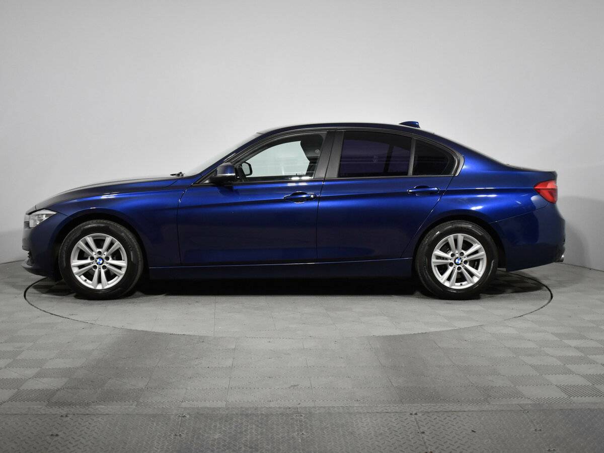 BMW 3 серии 318i, 2015 Фото №8