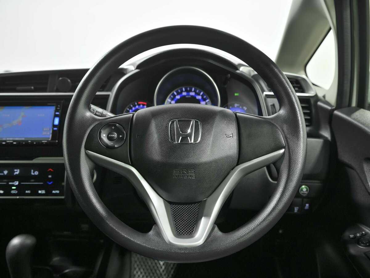 Honda Fit, 2016 Фото №7