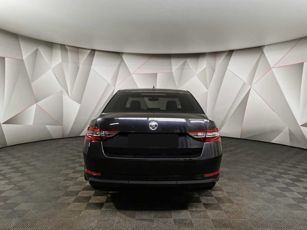 Skoda Superb, 2017 Фото №8