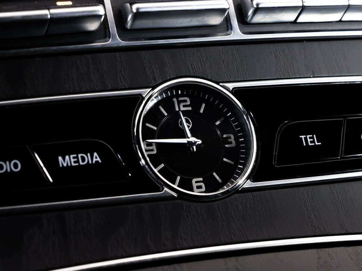 Mercedes-Benz E-Класс 200, 2018 Фото №11