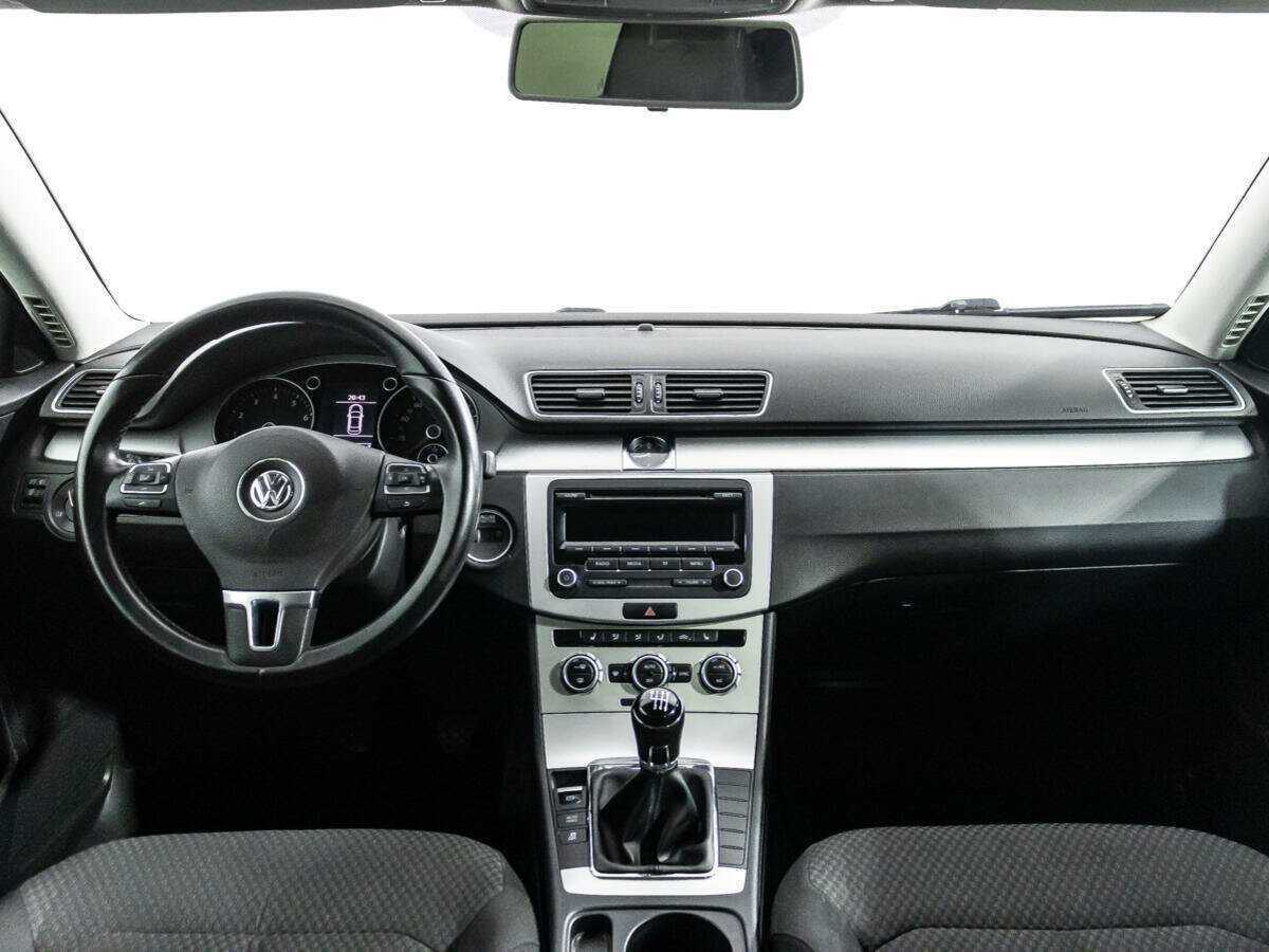 Volkswagen Passat, 2013 Фото №13