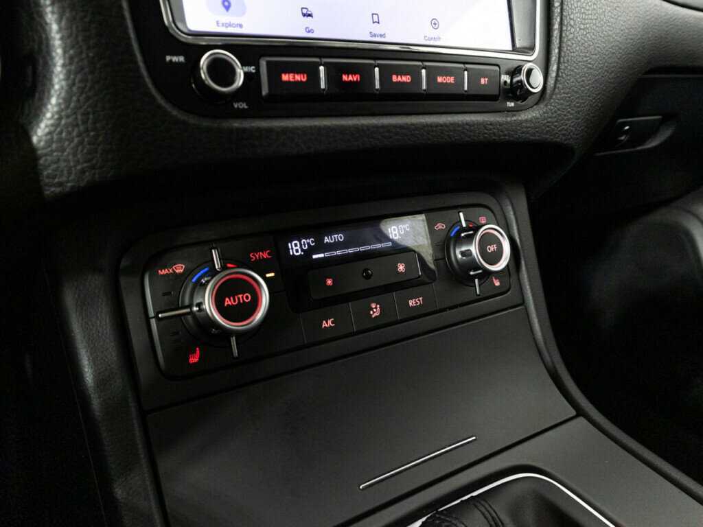 Volkswagen Touareg, 2013 Фото №15