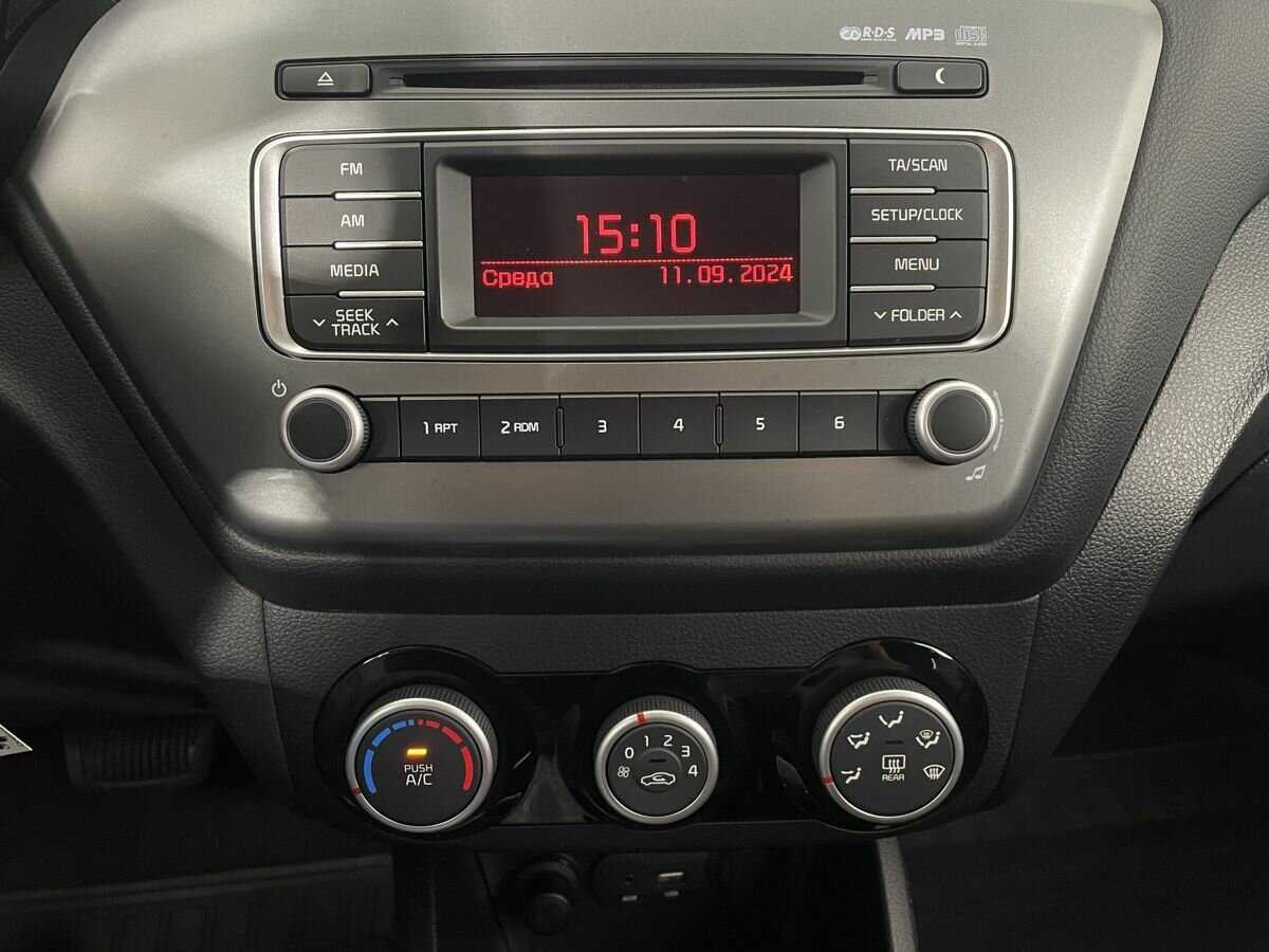 Kia Rio, 2016 Фото №11