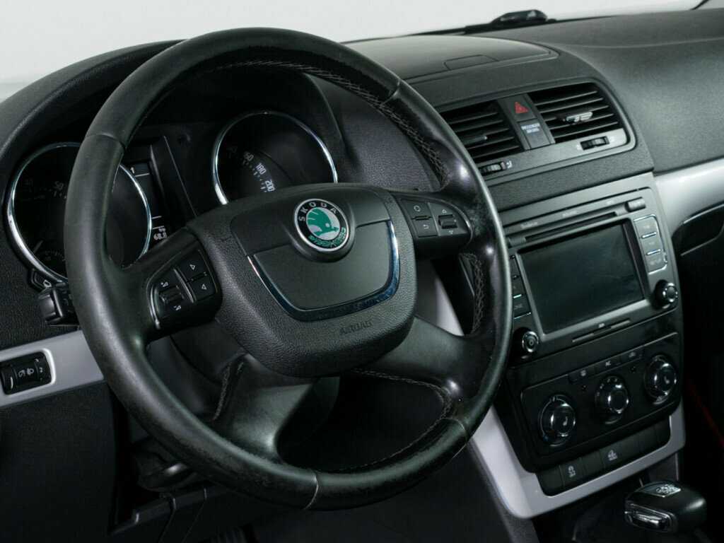 Skoda Yeti, 2012 Фото №12