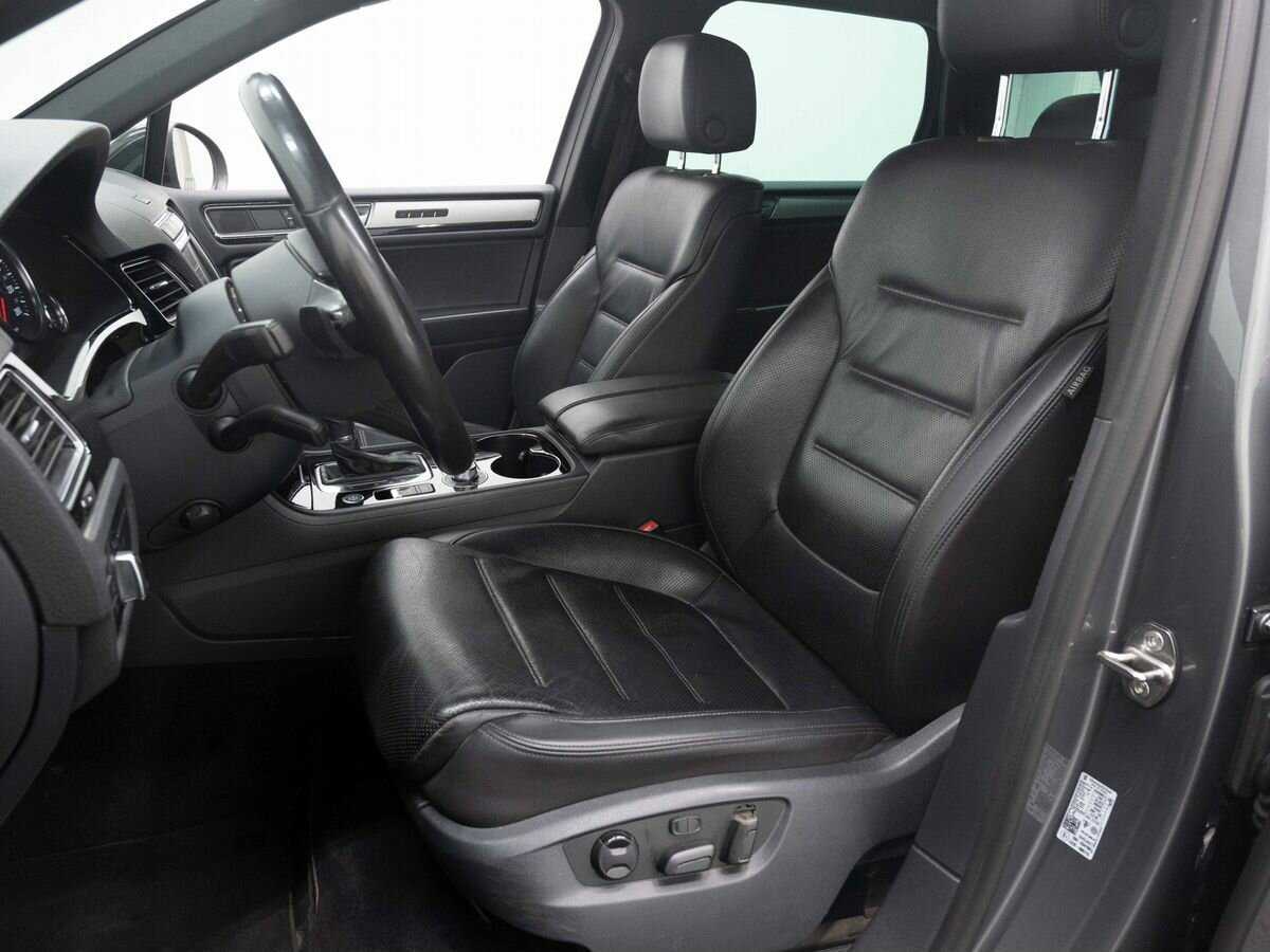 Volkswagen Touareg, 2017 Фото №8