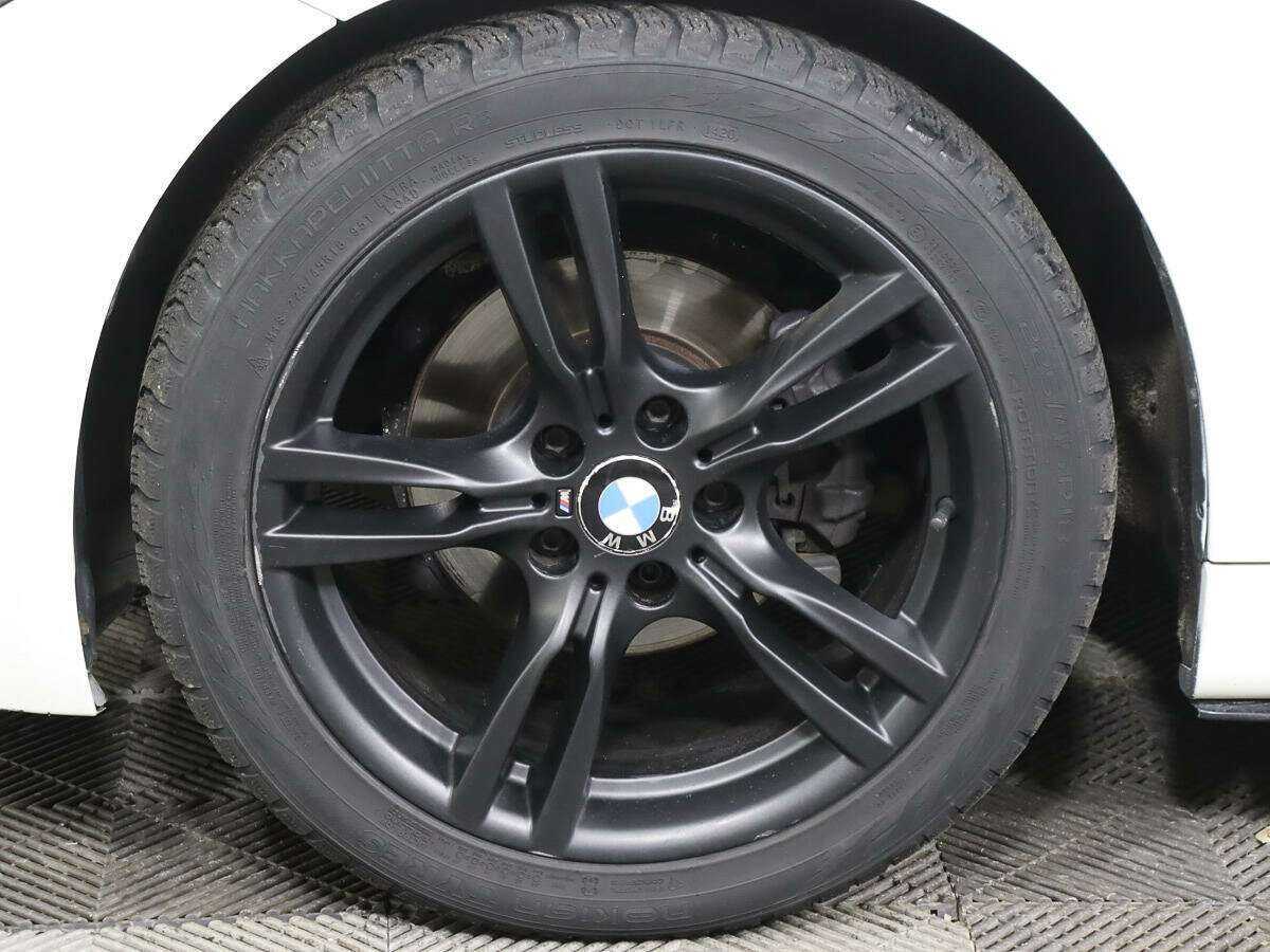 BMW 3 серии 320i xDrive, 2016 Фото №15