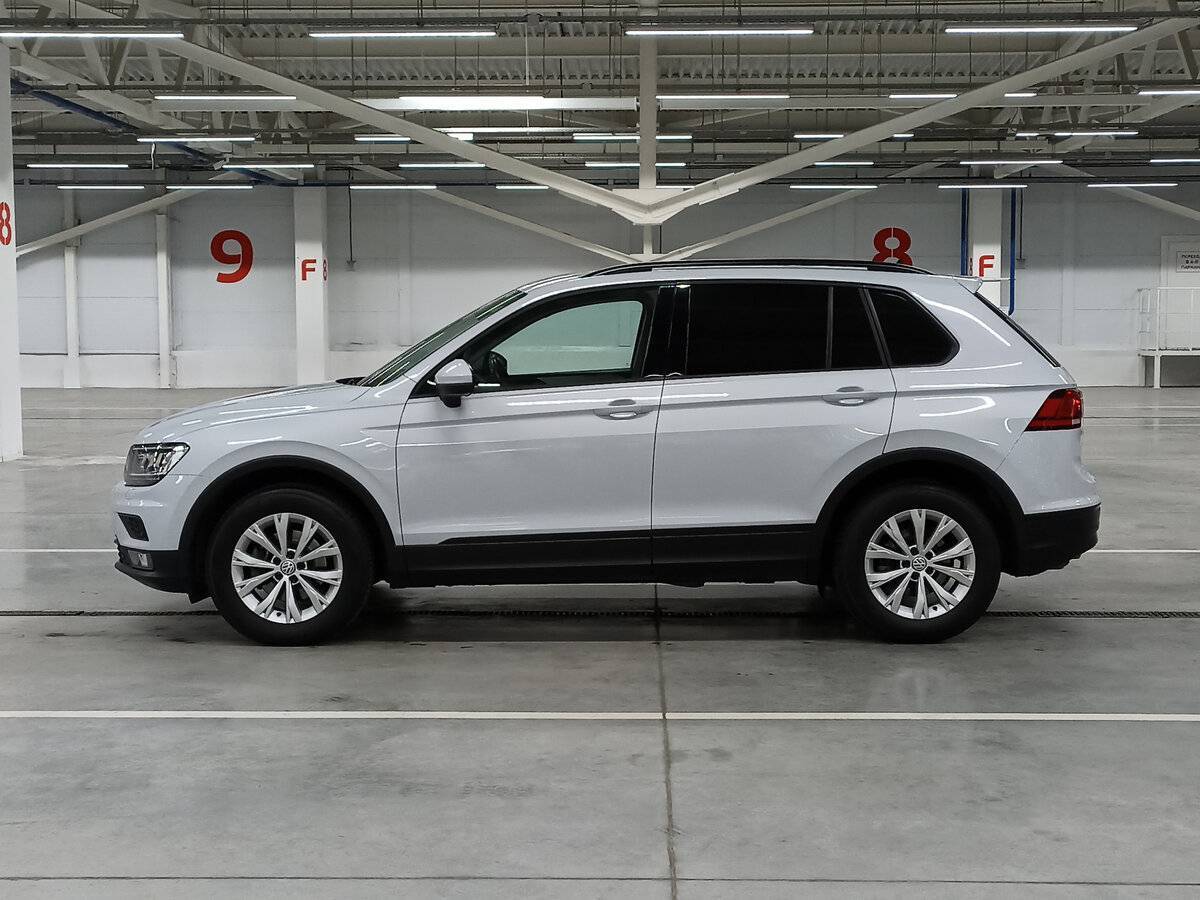 Volkswagen Tiguan, 2019 Фото №8