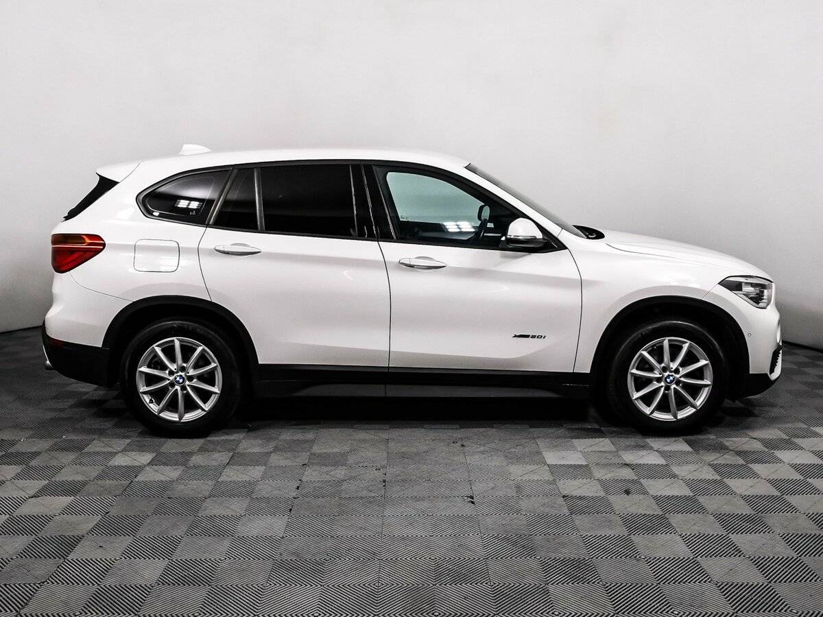 BMW X1 20i xDrive, 2016 Фото №4