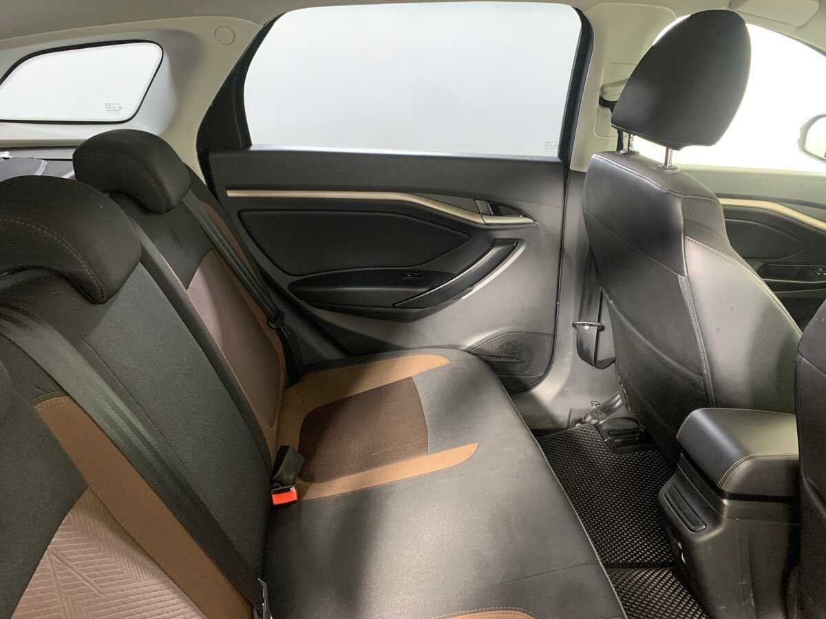 Lada (ВАЗ) Vesta SW, 2019 Фото №18