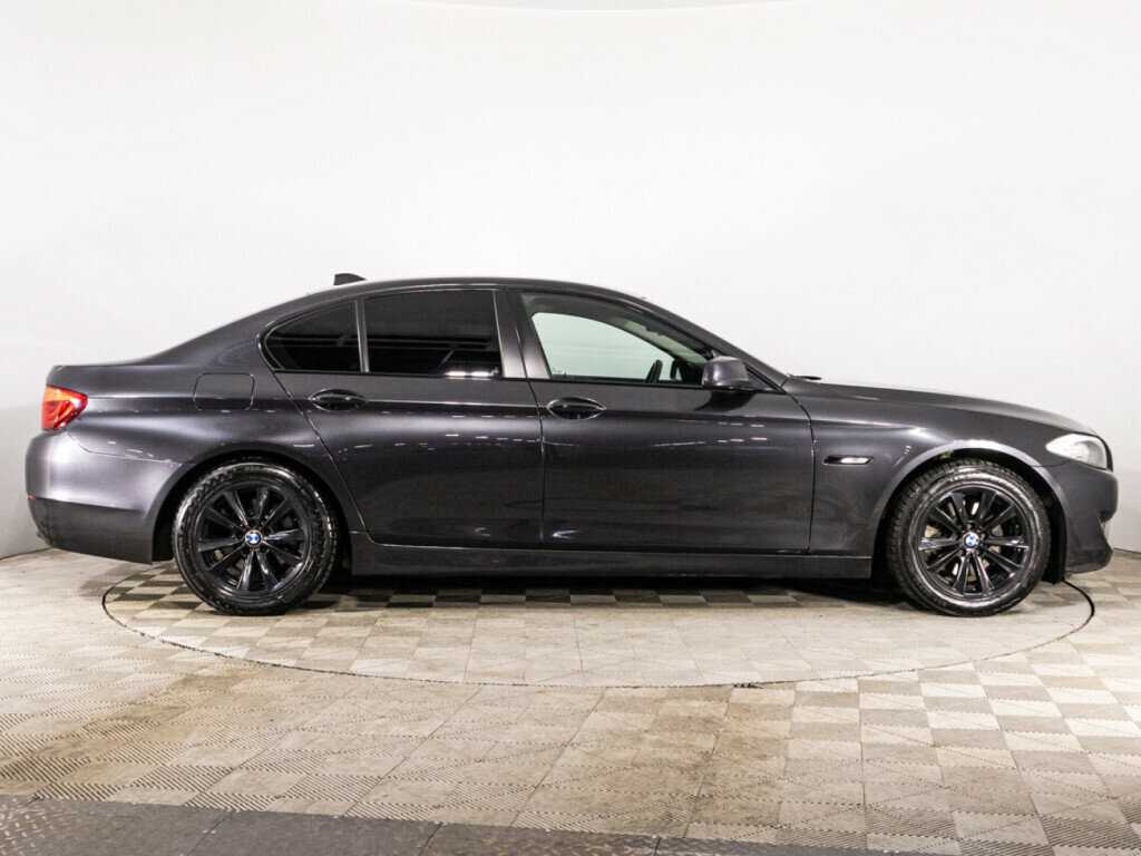 BMW 5 серии 528i xDrive, 2012 Фото №4