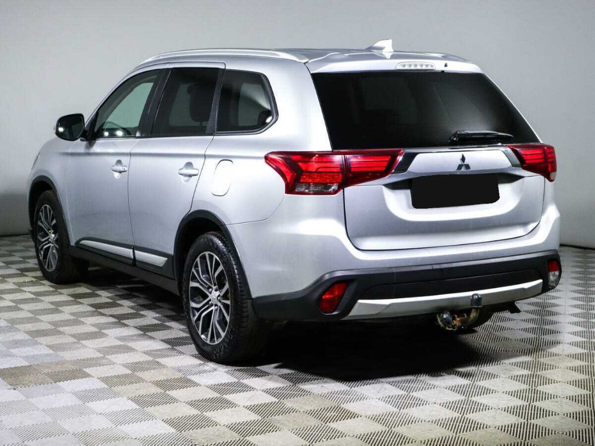 Mitsubishi Outlander, 2017 Фото №6