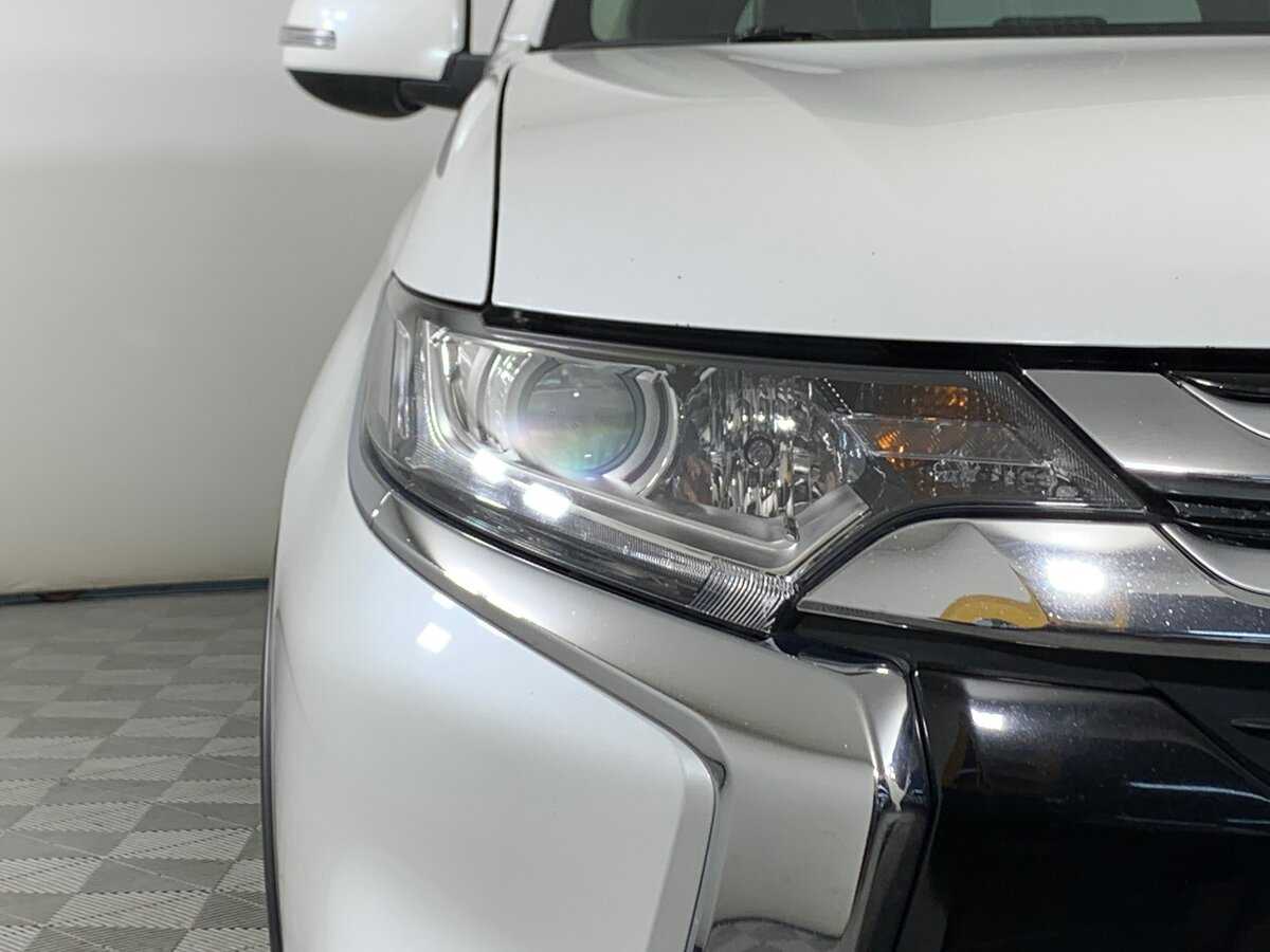 Mitsubishi Outlander, 2016 Фото №10