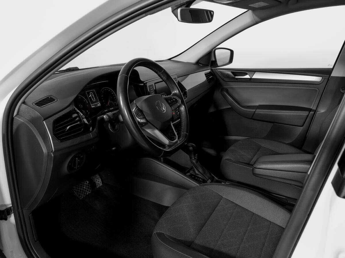 Volkswagen Polo, 2020 Фото №16