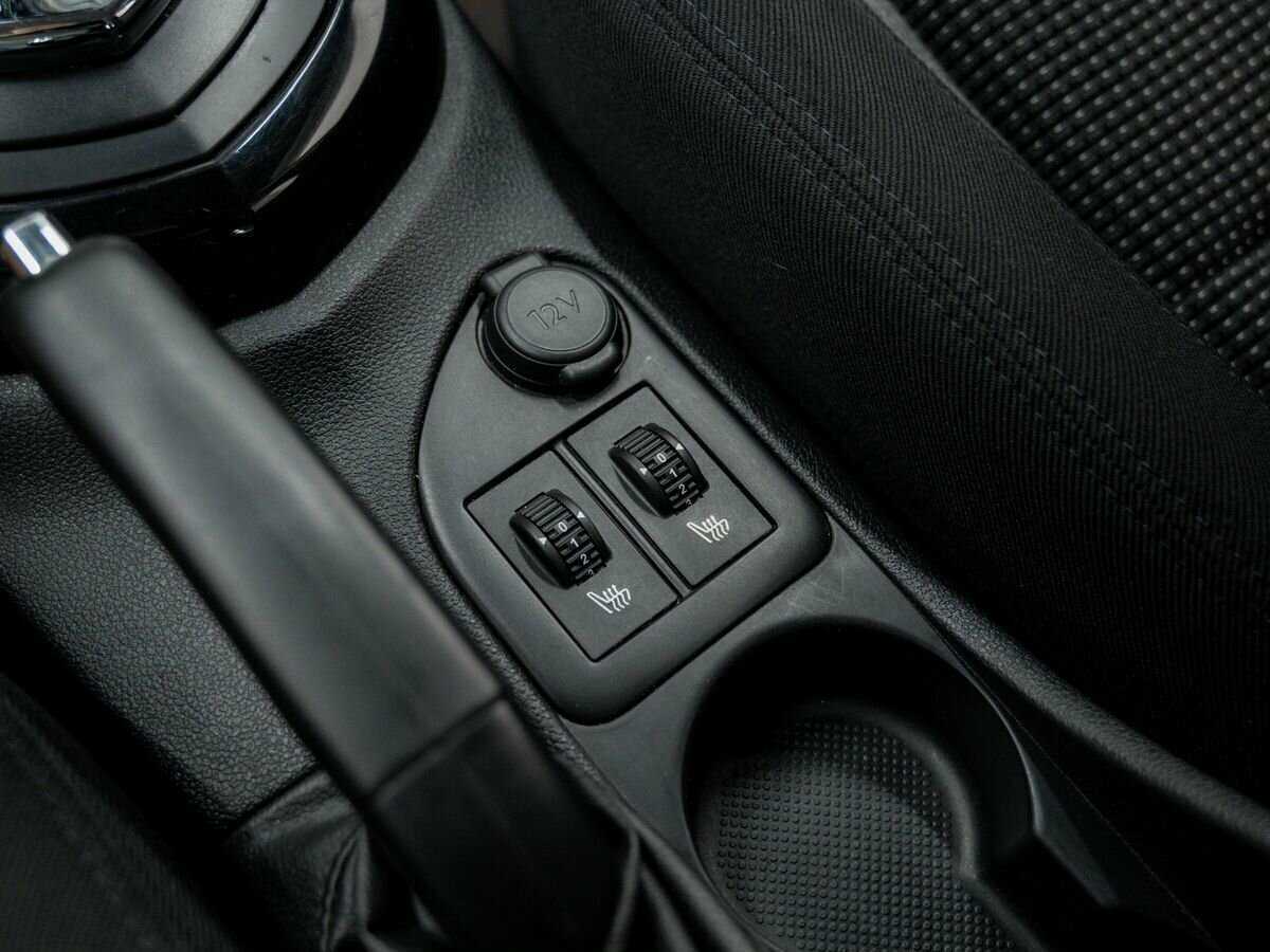 Peugeot 408, 2017 Фото №17