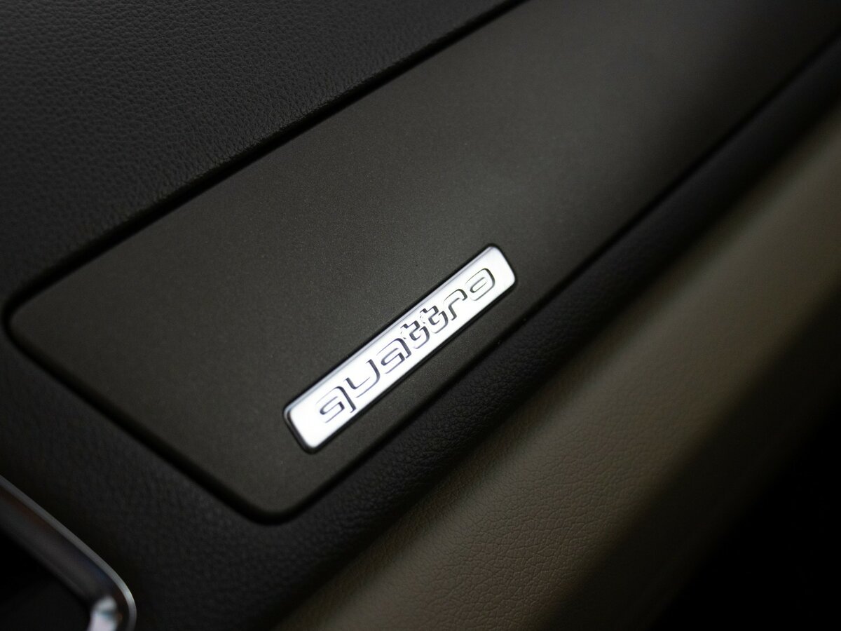 Audi Q3 I (8U), 2013 Фото №14