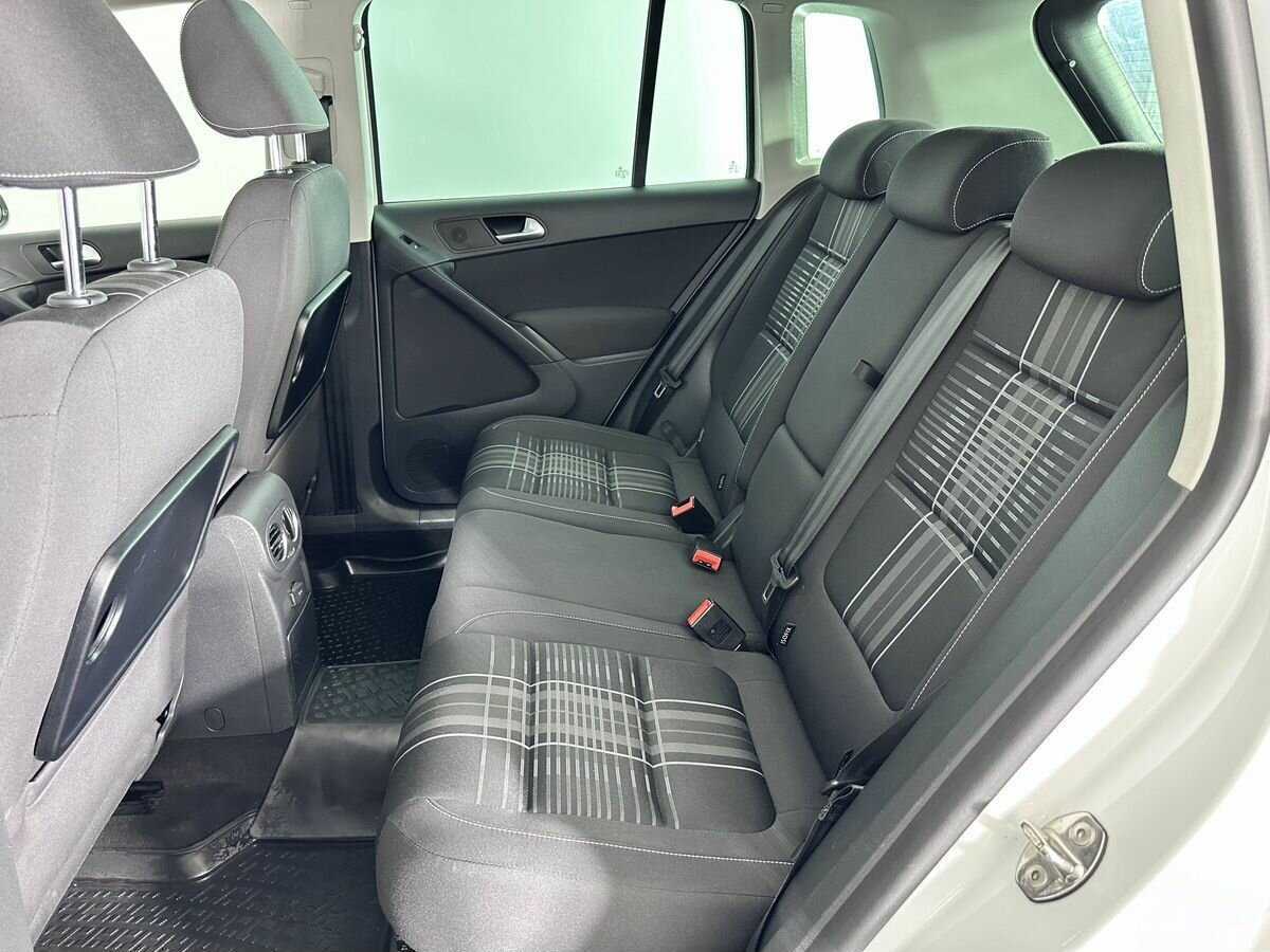 Volkswagen Tiguan, 2016 Фото №9