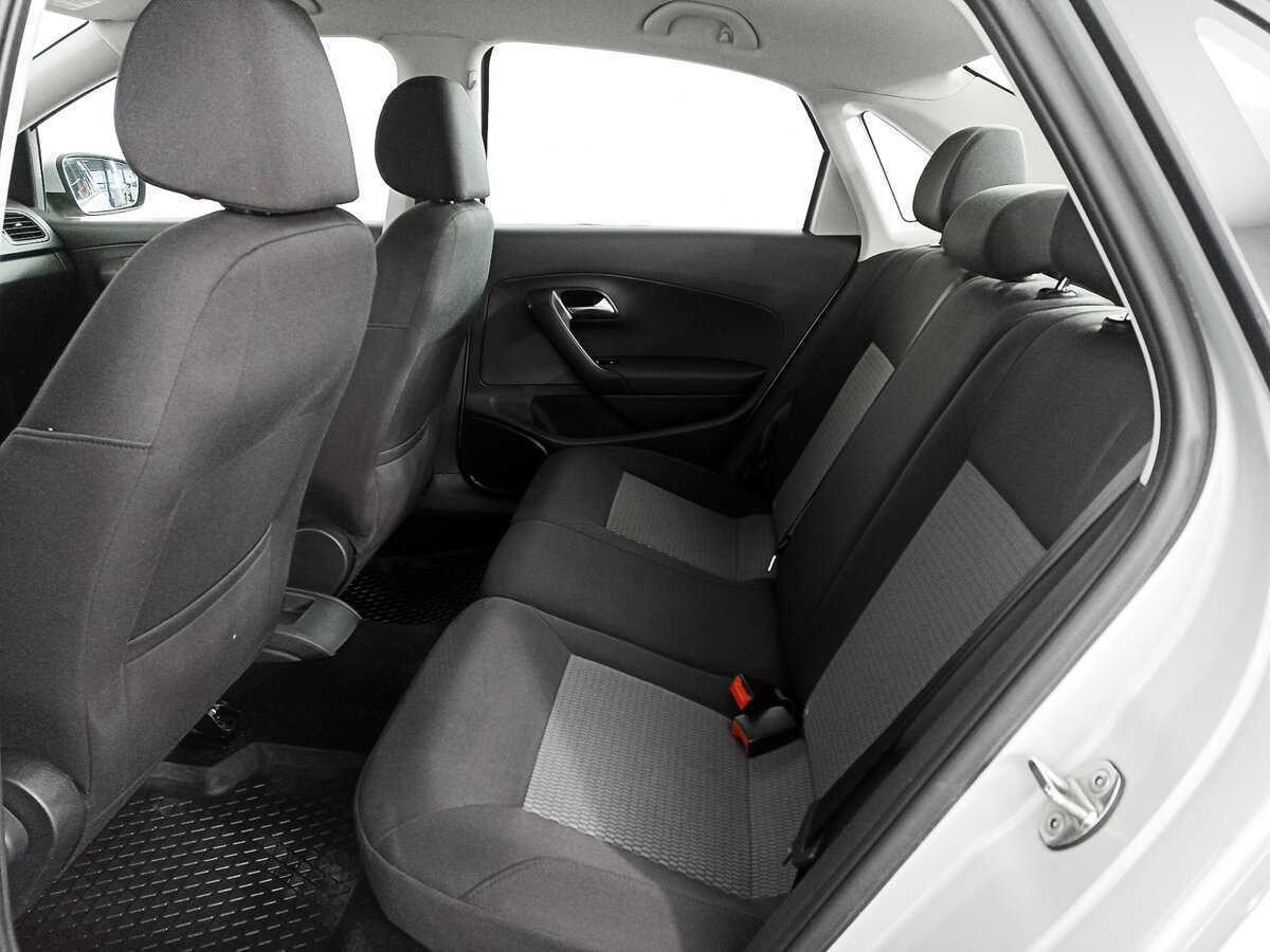 Volkswagen Polo, 2014 Фото №8