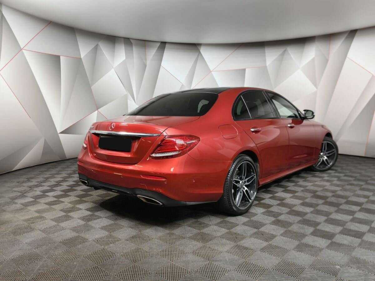 Mercedes-Benz E-Класс 200, 2016 Фото №2