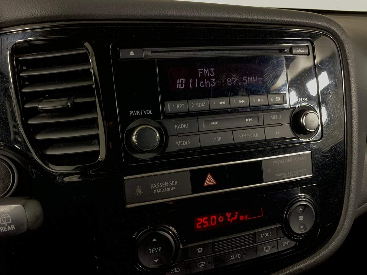 Mitsubishi Outlander, 2019 Фото №15