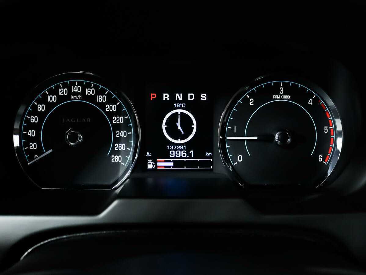 Jaguar XF, 2012 Фото №8